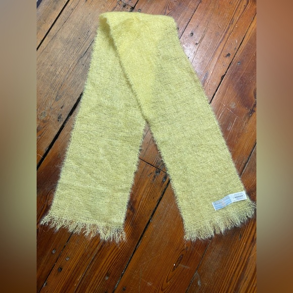 Archie Moore & Son Mohair/Wool Scarf Yellow Made in Scotland Travel Luxury Cozy - Picture 6 of 9